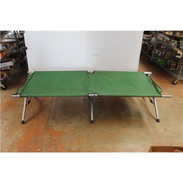 *Folding Camp Bed with Bag