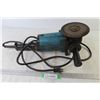 Image 1 : Makita 115v Grinder (working - plug wire cracking)