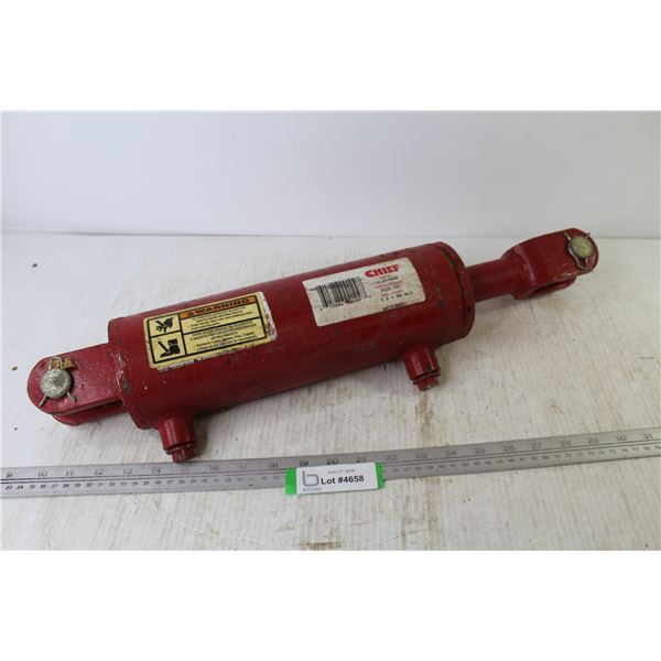 Chief Hydraulic Cylinder 3000psi (untested)