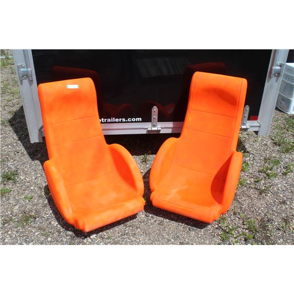 **(2X BID PRICE) - (2) Plastic Water Chairs w/Plugs - (one has a crack)