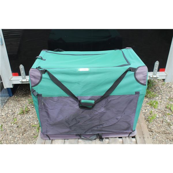 **Cloth Pet Carrier/Cage w/Carry Straps (all 4 sides open with screens - 36"w x 26"d x26"h)
