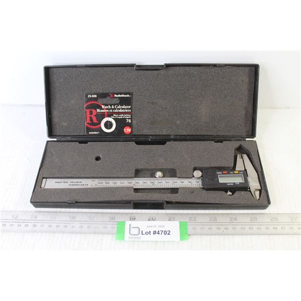 Digital Caliper in Case (untested)