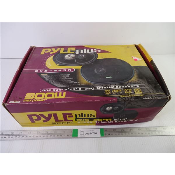 PYLE Plus 6x9 3-way Triaxial Speakers 300W (unused)