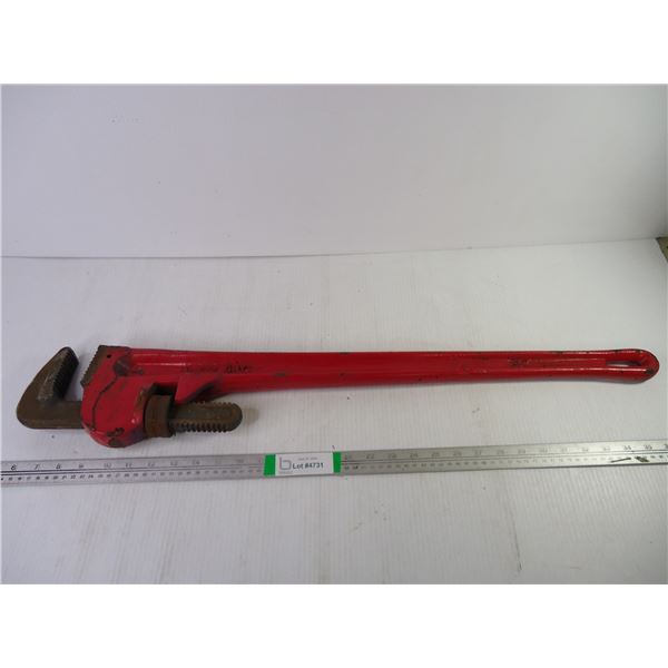 36" Heavy Duty Pipe Wrench