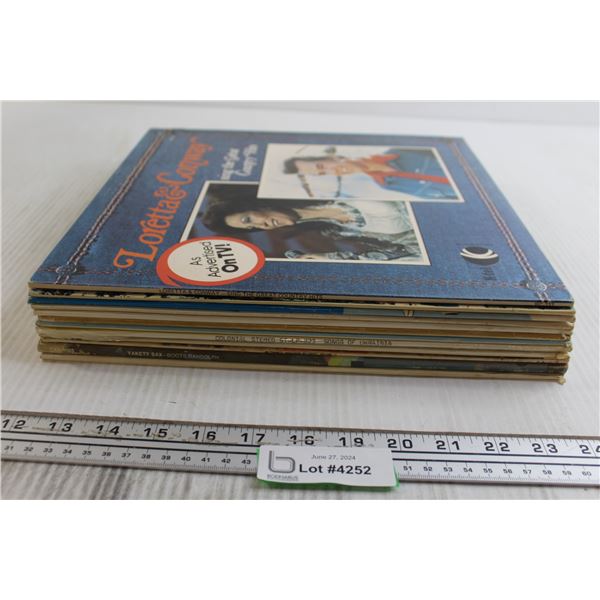 (12) Records - Loretta & Conway, Yakety Sax