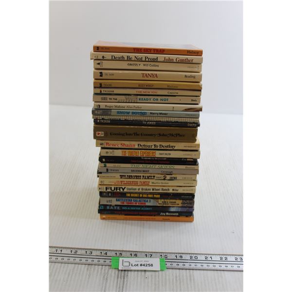 (25) Assorted Books - Tanya, Suzy Who?