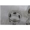 Image 3 : Leaf Pitcher and (4) Glasses