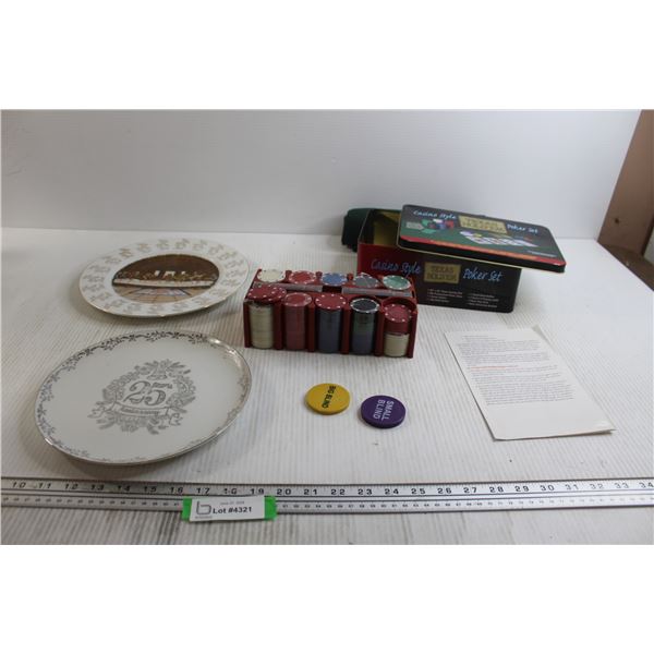 (2) Decorative Plates, Casino Style Texas Hold 'Em Poker Set