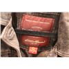 Image 2 : *Eddie Bauer Suede Jacket - S