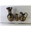 Image 1 : (3) Brass Vases