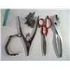 Image 5 : (5) Pairs of Nitrile Gloves and Several assorted Tools