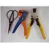 Image 6 : (5) Pairs of Nitrile Gloves and Several assorted Tools