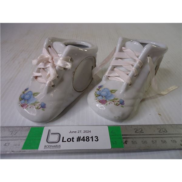 Vintage Baby Porcelain Baby Shoes Photo Frame