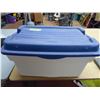 Image 2 : *(2) Rubbermaid Totes-106L(20 Gal.) Size with Lids