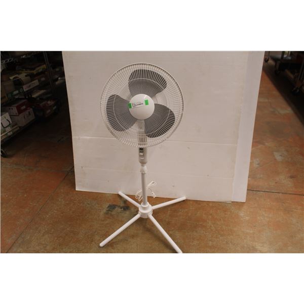 *White Fan (working)