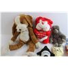 Image 5 : (9) Assorted Stuffed Animals - Blind Curious George, Valentine's Day Devil