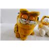Image 2 : (2) Garfield Plushes, Smurf Plush