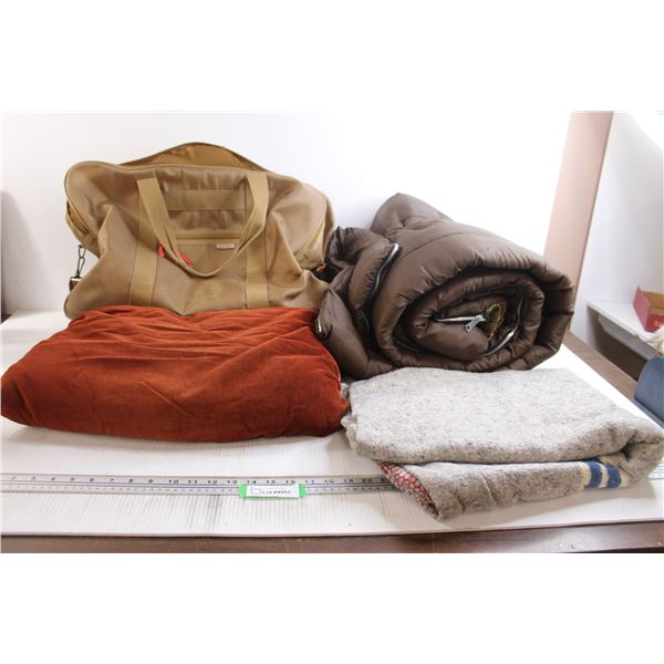 Galleria Bag, Pillow, Sleeping Bag, Blanket