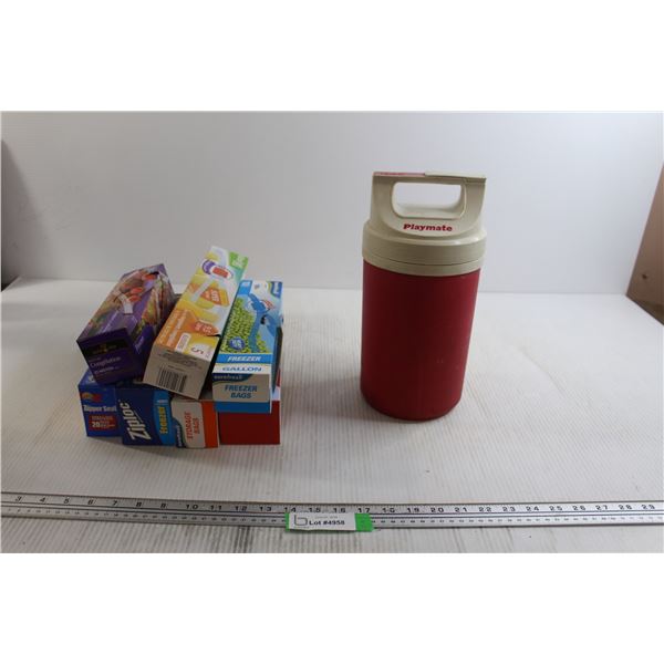 Igloo Playmate Cooler, (7) Boxes Sealing Bags