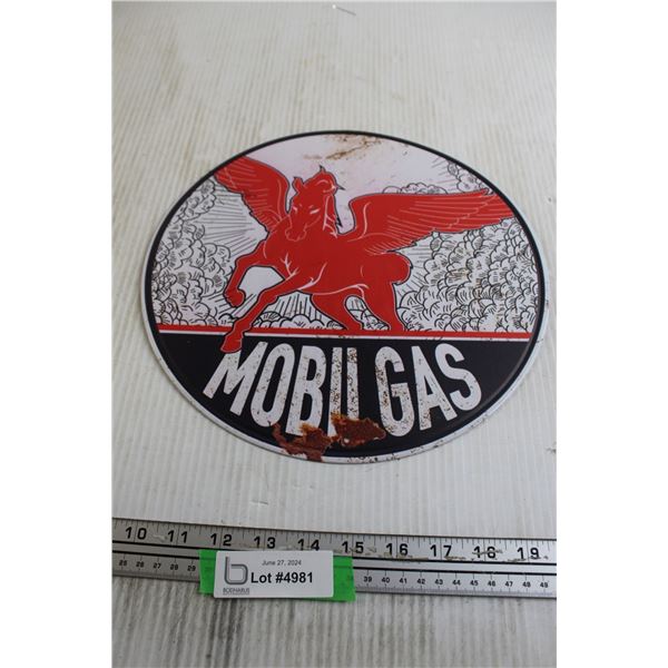 Mobilgas Sign - 11 3/4"