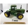 Image 2 : JOHN DEERE TOY TRACTOR 1/16 scale