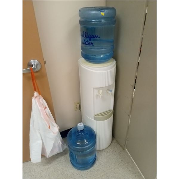 Culligan Water Dispenser with Extra Bottle 38H