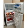 Image 2 : Frididaire Refridgerator Mod#FFHT1614QWO/29W30D64H
