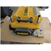 Image 5 : dewalt DW735 thickness planer 13 inch Mounted on wheelchair accessible stand