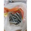 Image 5 : Various screws and bolts