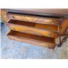 Image 5 : Antique buffet