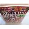 Image 2 : Quilting guide and three ring binders