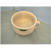 Image 4 : Porcelain chamber pot