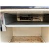 Image 8 : VINTAGE REFRIGERATOR