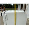 Image 9 : VINTAGE REFRIGERATOR