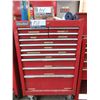Image 1 : COFFRE A OUTIL MOBILE INTERNATIONAL 27" X 19" X 42"