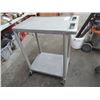 Image 1 : CHARIOT EN PLASTIQUE