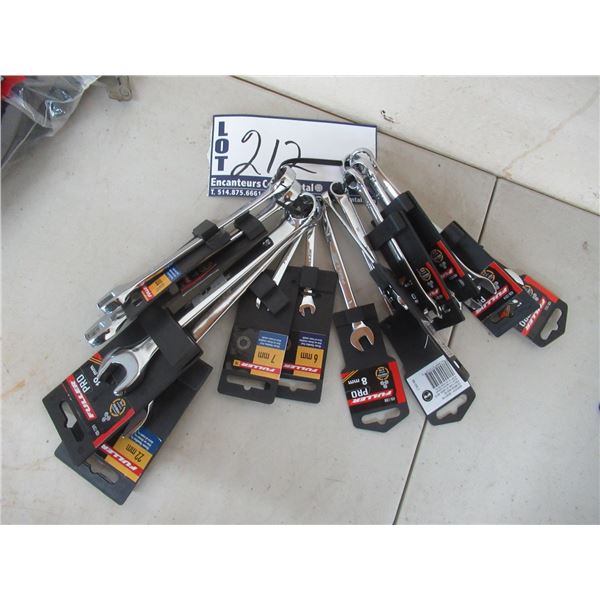 LOT DE 13 CLÉS MÉTRIQUES FULLER ASSORTIES