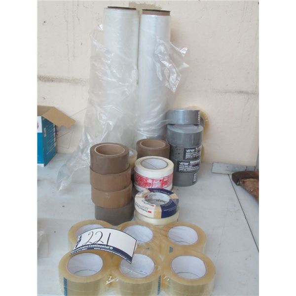 LOT DE TAPE ET PLASTIQUE ASSORTIS