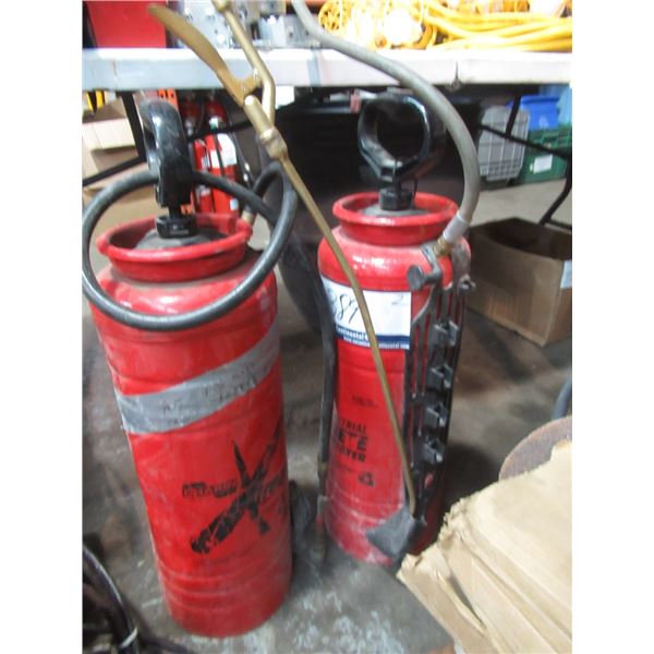 LOT DE 2 VAPORISATEURS