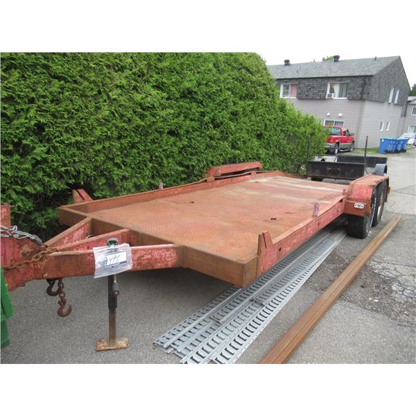 REMORQUE PLATE-FORME 241" X 74", DOUBLE ESSIEX
