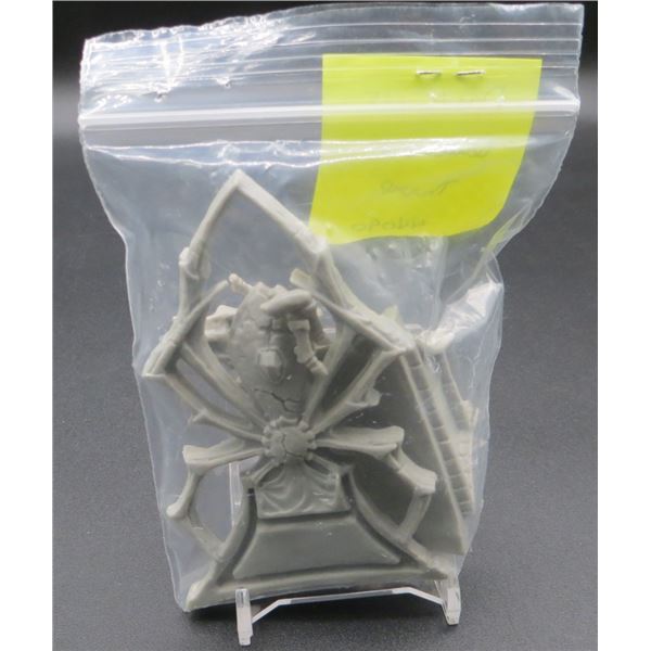 Reaper Miniatures Dark Elf Queen On Throne Mini Figure