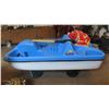 Image 1 : Pelican 5 Person Pedal Boat , 4 Life Jackets & Paddles