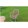 Image 4 : Patio Table & 2 Chairs 