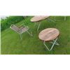 Image 5 : Patio Table & 2 Chairs 