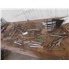 Image 1 : 77 Wrenches SAE & Metric