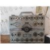 Image 2 : Tap & Die Set