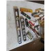 Image 2 : Hole Punchers, Chisles, Utility Knives, Drywall Sanders, Levels, 