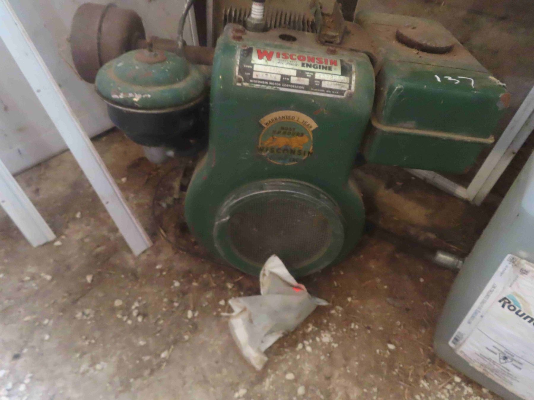 Wisconsin Model S70 Engine Has Compression - McSherry Auction Service Ltd.