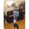 Image 2 : Microphone & Stand