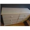 Image 2 : 6  Drawer Dresser Top is A Little Rough 32 x 54 x17